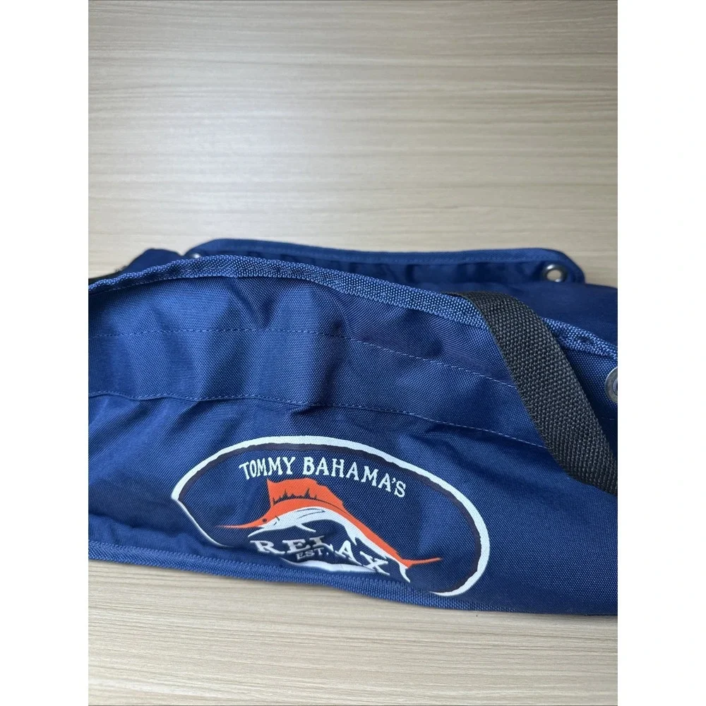 TOMMY BAHAMA Expandable Lunch Cooler Shoulder Bag Blue Fish Relax
